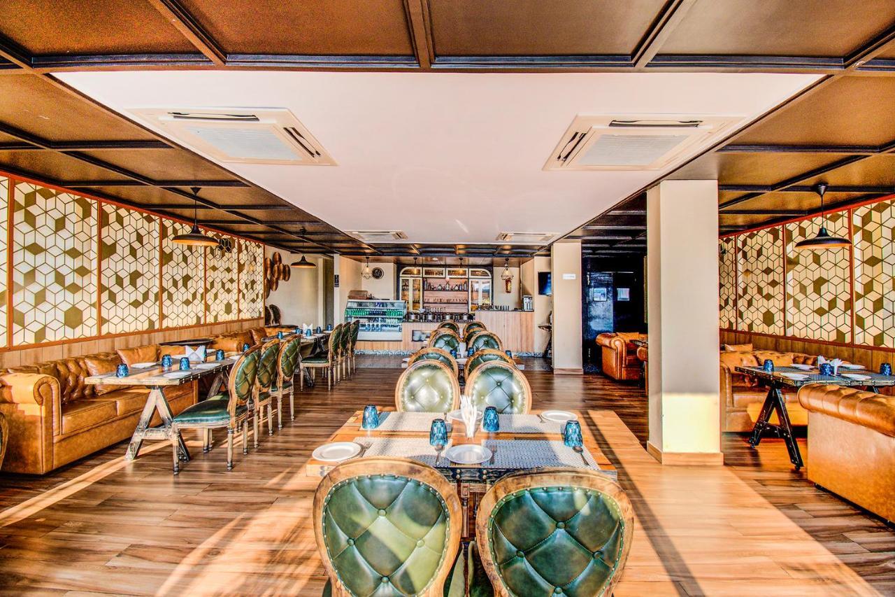 Fabhotel Prime V Hazratganj Lakhnaú Exteriér fotografie